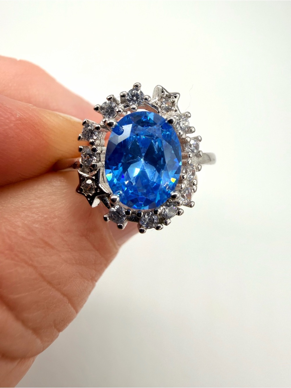 RYZE 925 Sterling Silver Oval Blue CZ Star Halo Vintage Cocktail Statement Ring